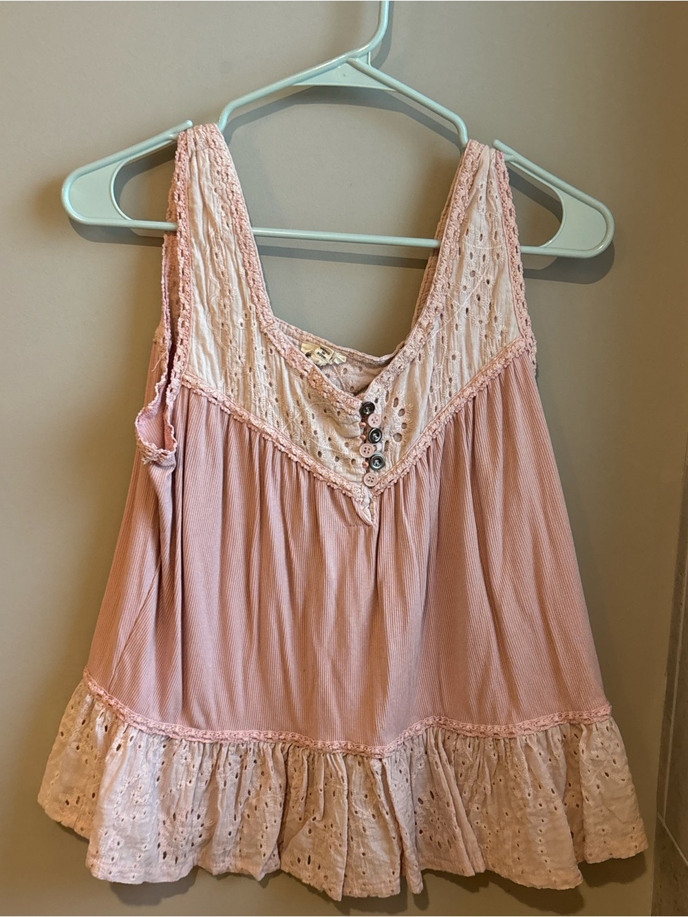 POL Blush Pink Eyelet Lace Button Tank